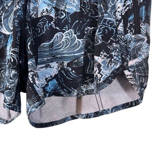 LULULEMON Womens Tracker Shorts Running 4" Lined Life Lines Black 8 - Picture 6 of 9